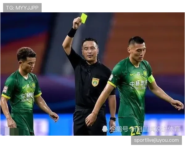 接触开始与结束地点如何影响犯规判罚标准？